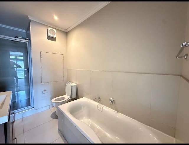 2 BEDROOM PROPERTY TO RENT IN SANDHURST